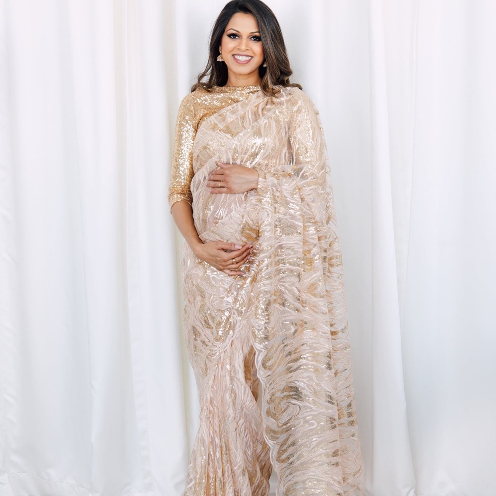 Tia Bhuva -Starstruck saree  ✨✨✨